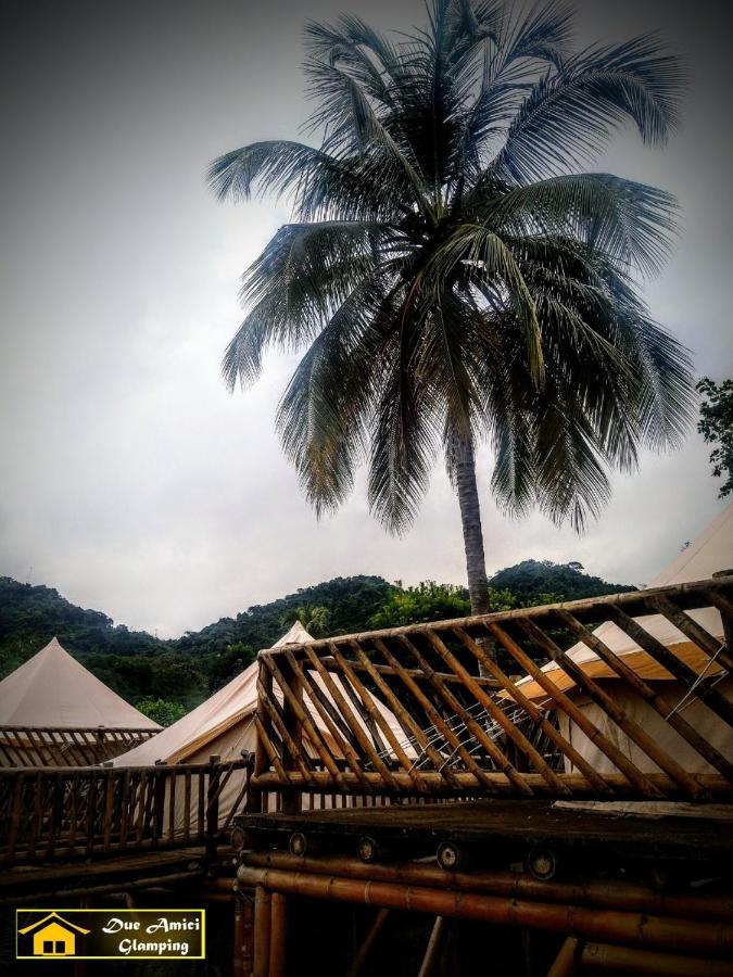 Glamping Due Amici Otel Palomino Dış mekan fotoğraf