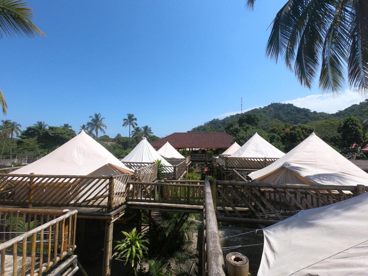 Glamping Due Amici Otel Palomino Dış mekan fotoğraf